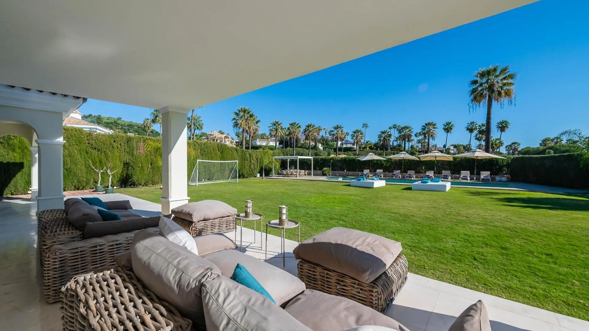 Vacation Marbella I Villa Milka, Frontline Golf, Giant Private Heated Pool, Close To High-End Restaurants, 8Min Puerto Banus, Cine Room Spain